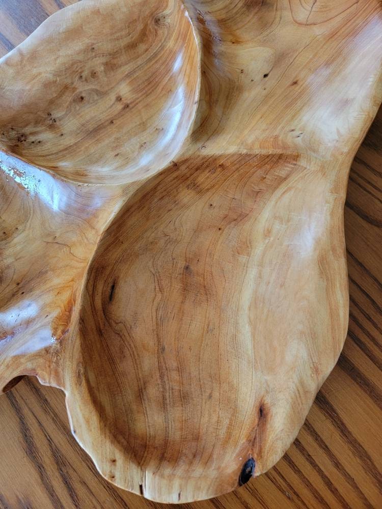 Stunning Natural Wood Platter Serving Tray. Vintage. Decor