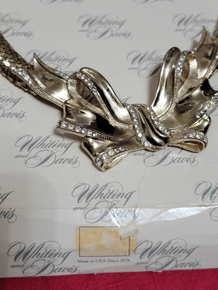 WHITING & DAVIS Gold mesh Bow Statement Necklace Vintage Jeweled