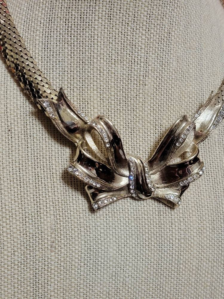 WHITING & DAVIS Gold mesh Bow Statement Necklace Vintage Jeweled