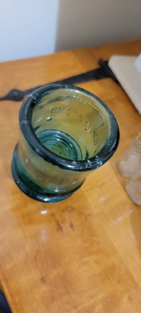 Vintage Insulator Brookfield No 14 New York Green Glass 1920s