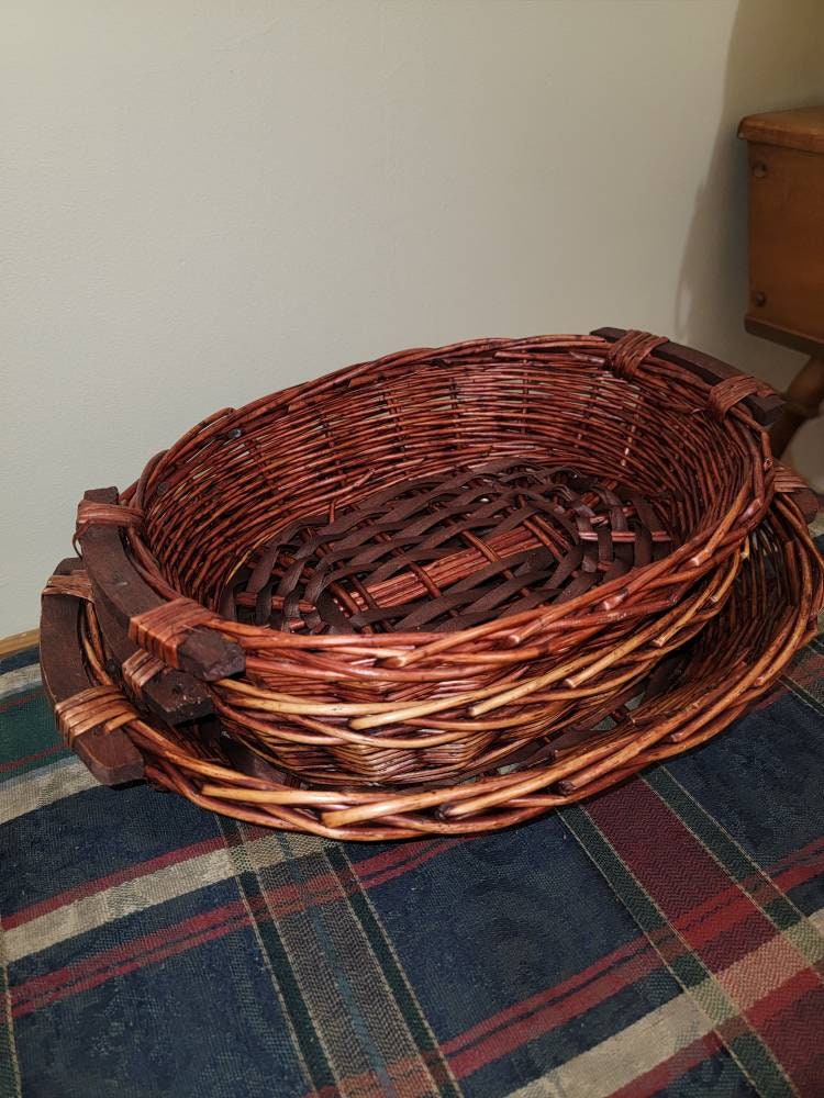 Dark Cherry Vintage Wicker Basket Set, Storage Basket, Vegetable Tray, 3 Nesting Set Decor
