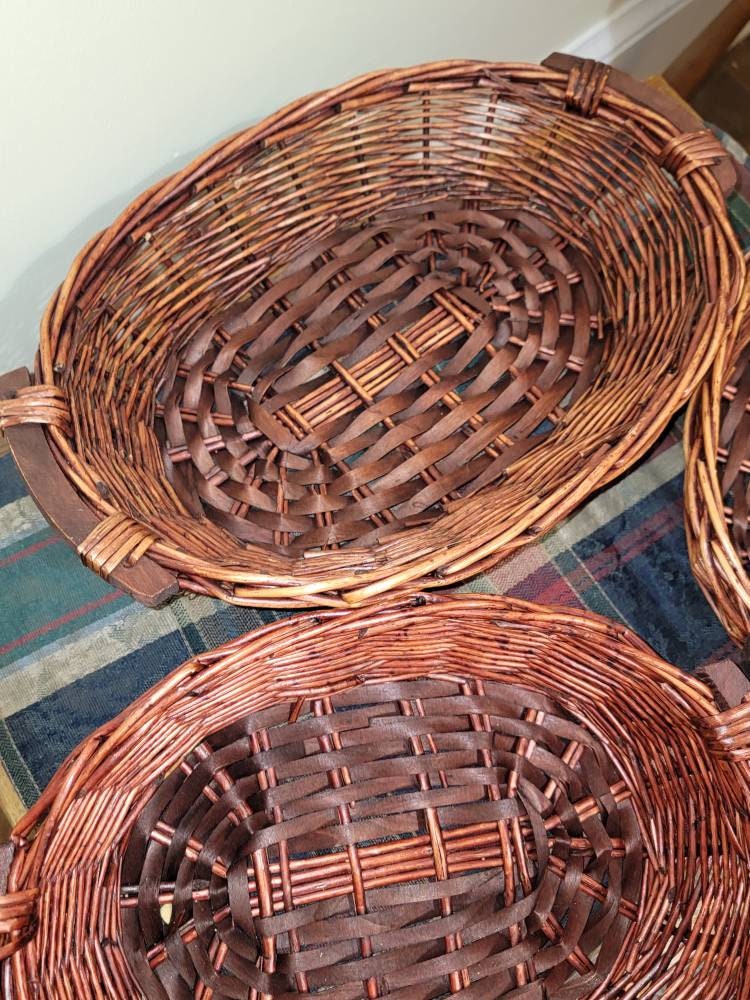 Dark Cherry Vintage Wicker Basket Set, Storage Basket, Vegetable Tray, 3 Nesting Set Decor