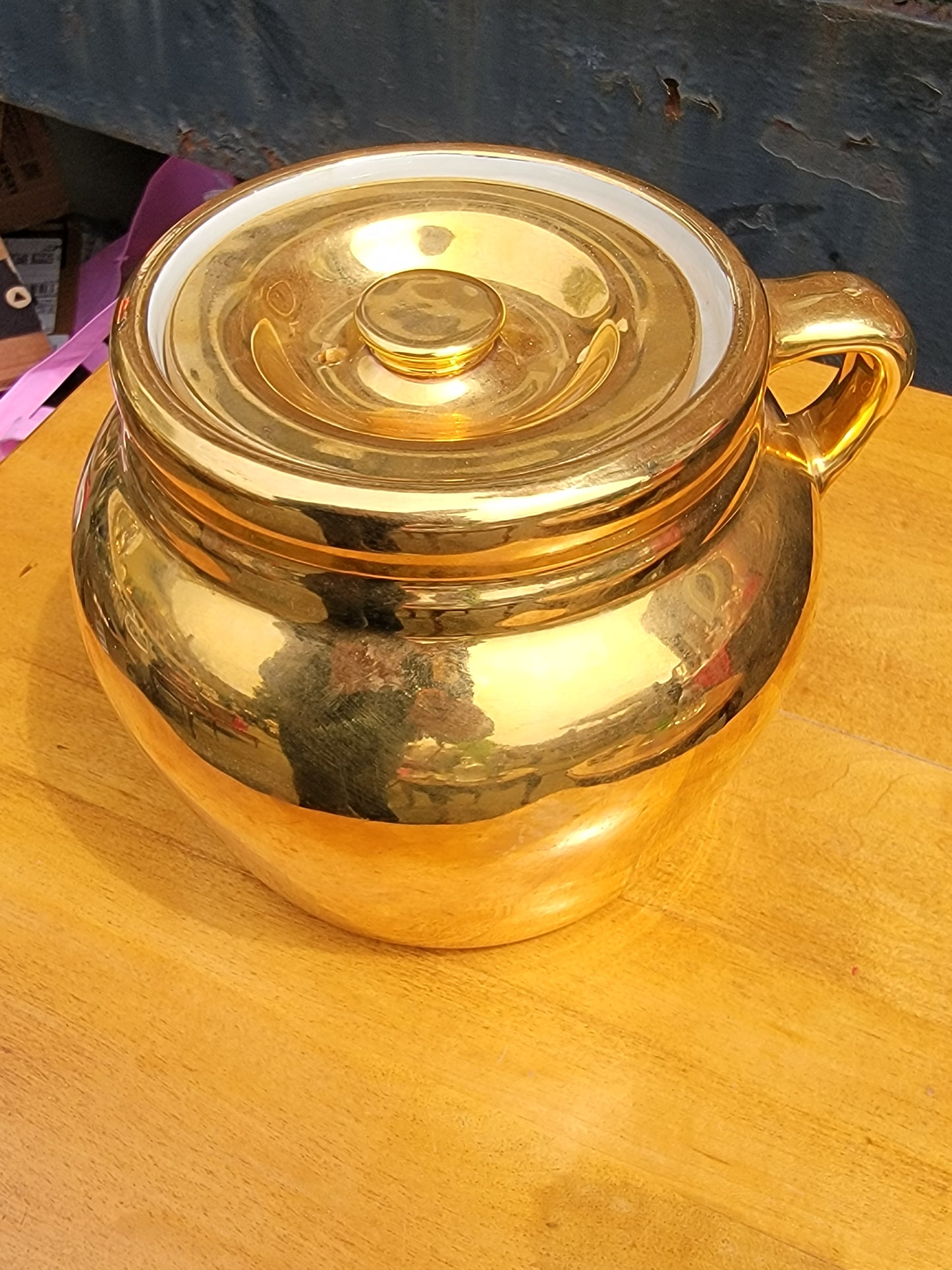 Hall Golden Glo Bean Pot #783 With Lid Warranted 22K