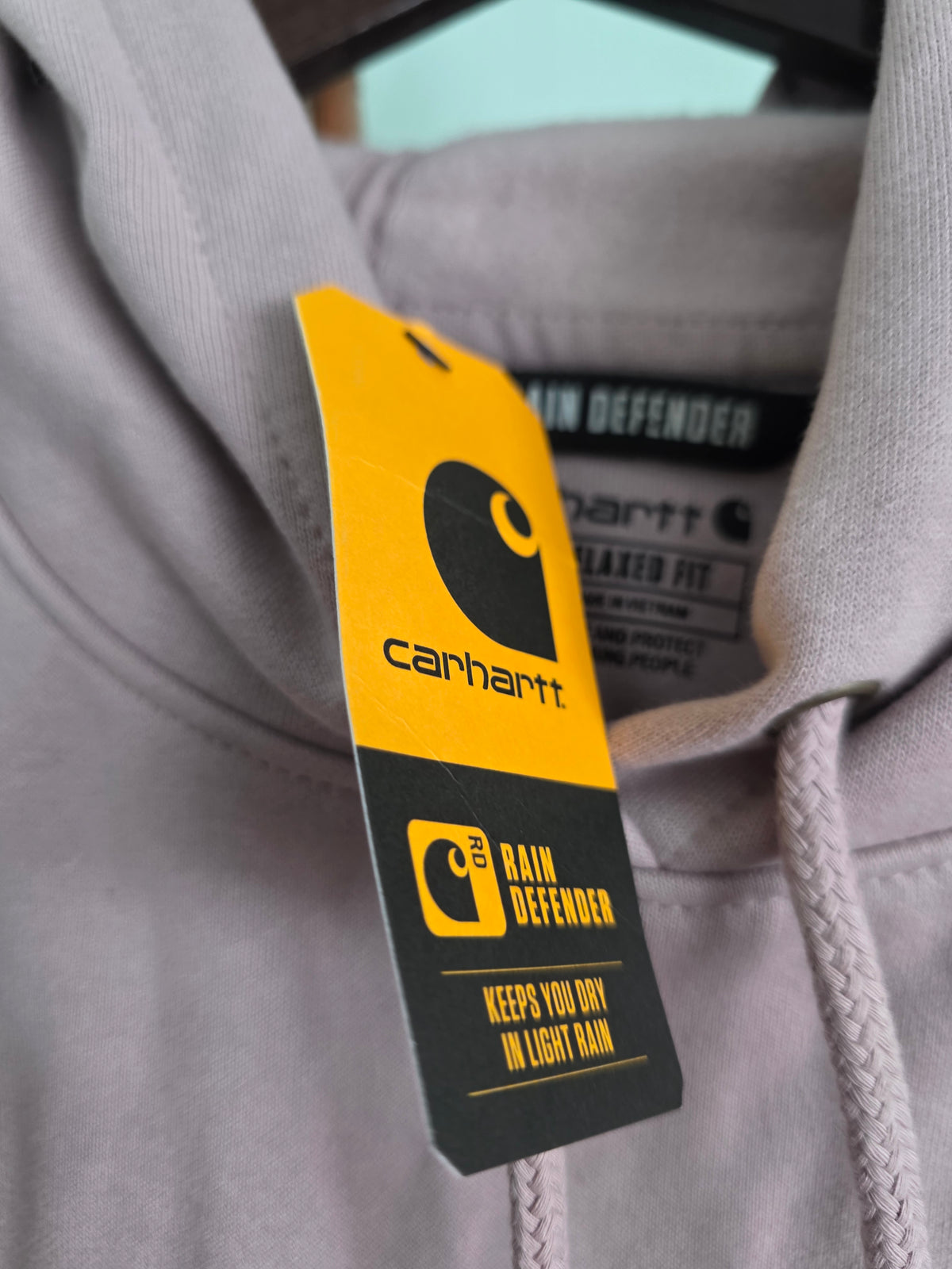 Rain Defender Relaxed Fit Midweight Logo Sleeve Graphic Sweatshirt
